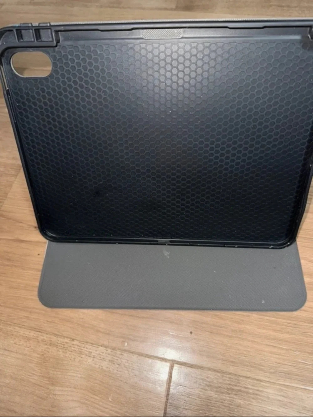 Like new leopard print iPad case